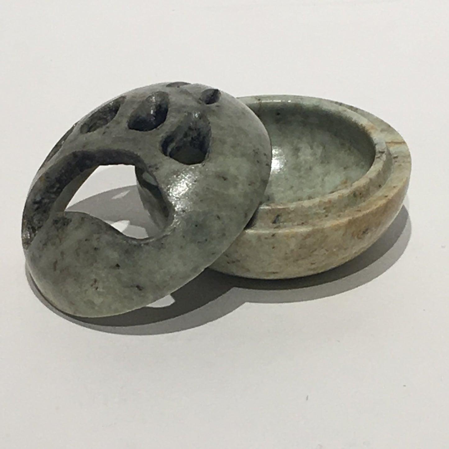 Wolf Paw Smudge Bowl