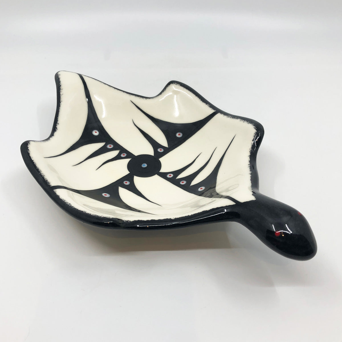 Turtle Dish, White