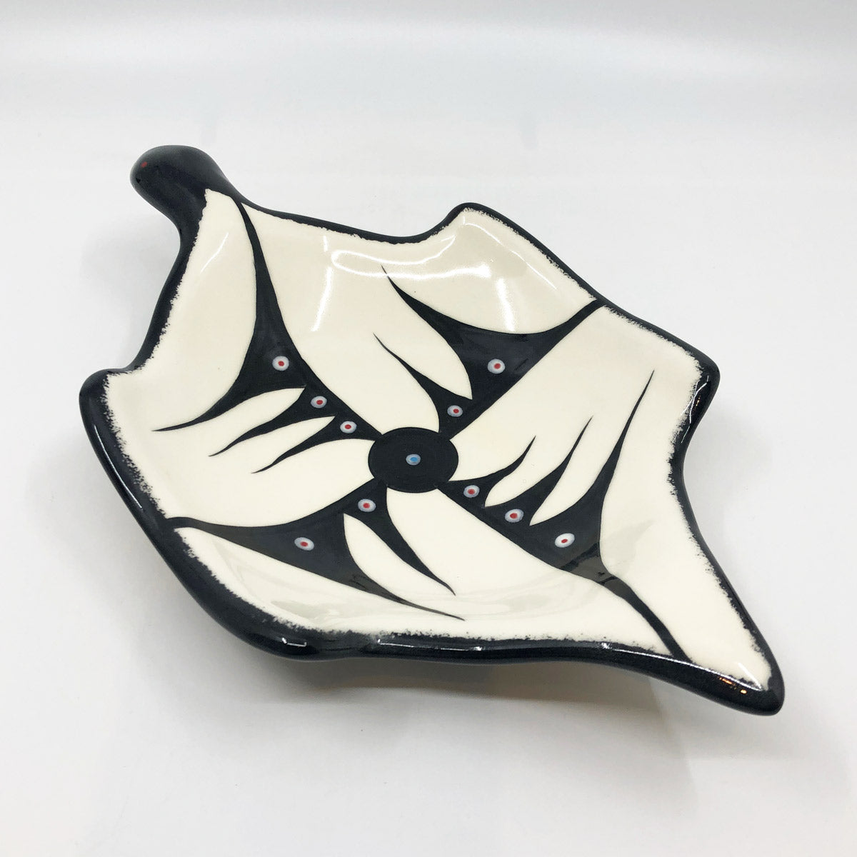 Turtle Dish, White